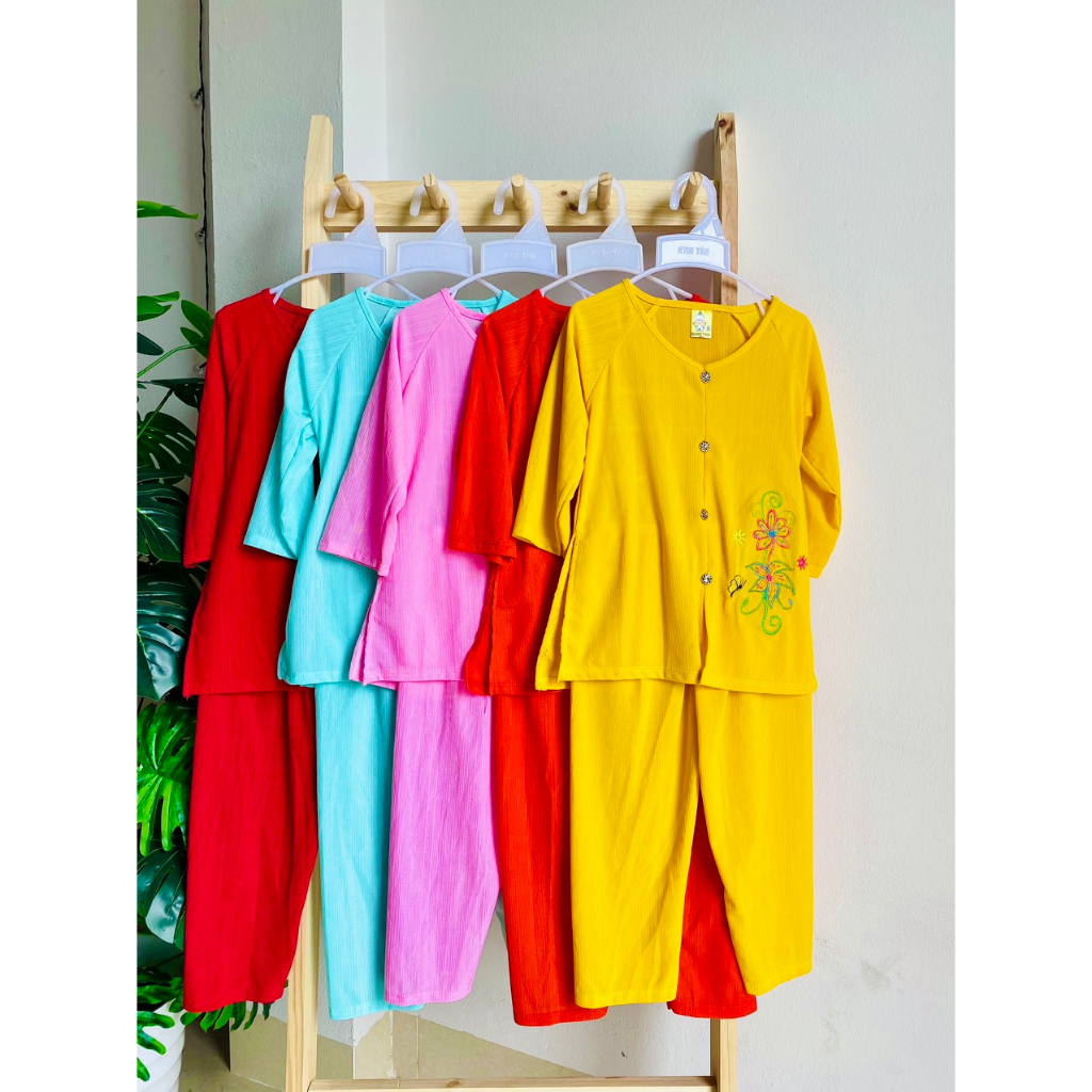 Đồ bà ba cho bé gái siêu đáng yêu hình thêu ngẫu nhiên size 8-22kg