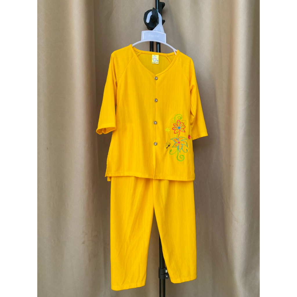 Đồ bà ba cho bé gái siêu đáng yêu hình thêu ngẫu nhiên size 8-22kg