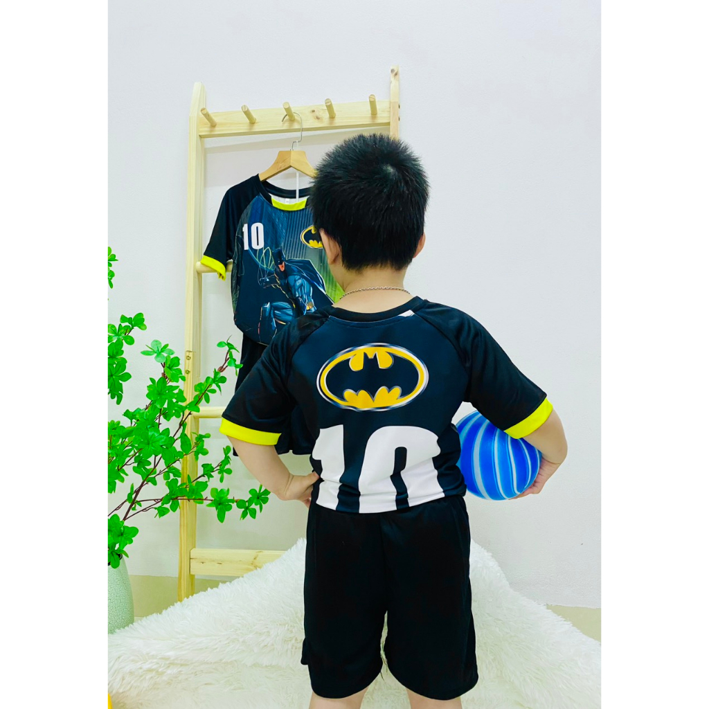 Quần áo thể thao cho bé trai kết hợp in siêu nhân dơi mẫu mới nhất