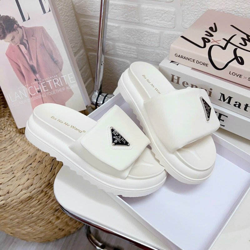 Dép Bánh Mì Da Dán Khoá Cao Cấp Cực Sang Êm Đẹp