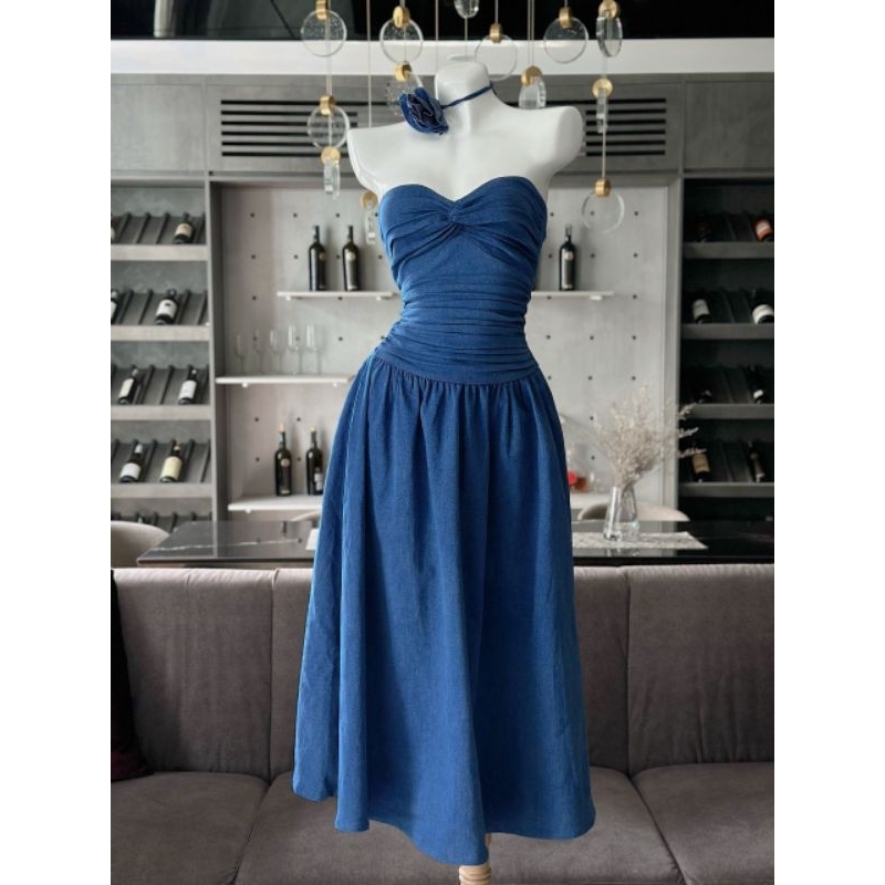 Đầm jean cup kèm hoa