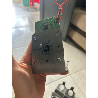 Pad chấn bắt motor Nidec 80w