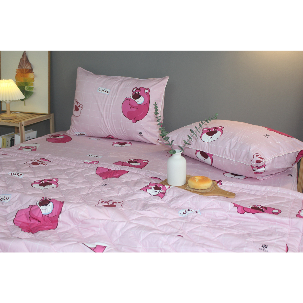 Bộ drap gối KHA LY - cotton thiên nhiên - Lotso Hồng - VN334