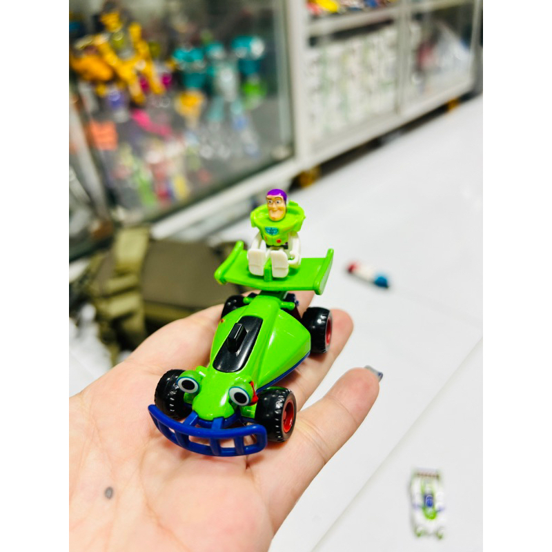 Mô hình đồ chơi xe nhân vật Disney bằng kim loại