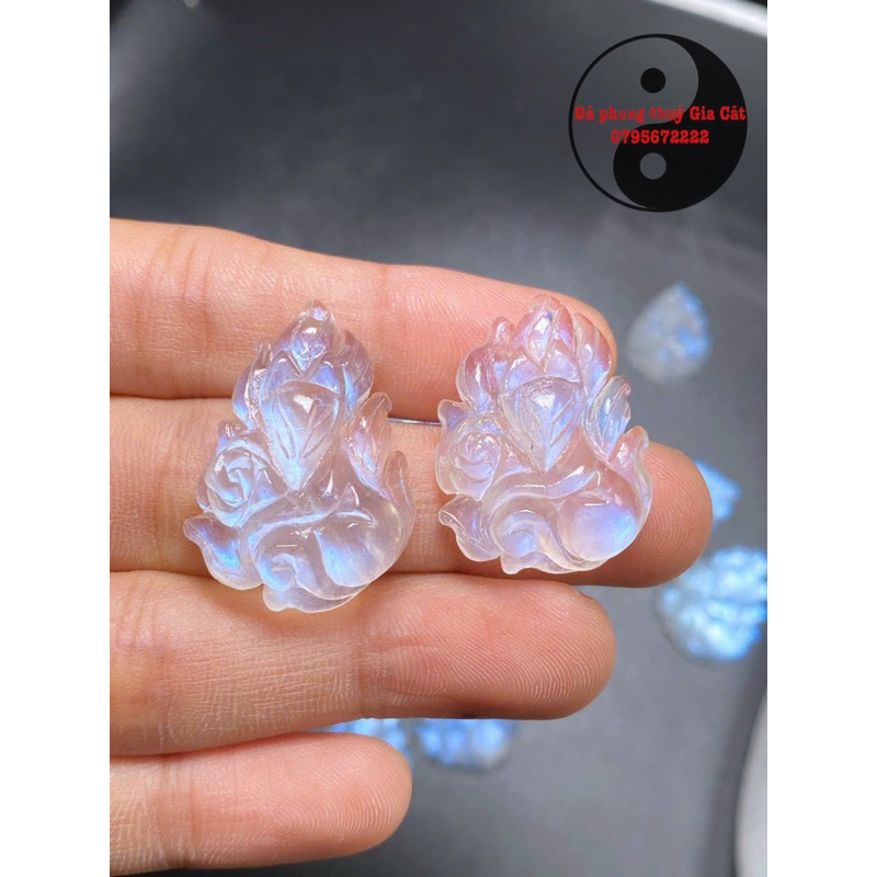 Mặt dây hồ ly mặt trăng moonstone xanh đẹp vip