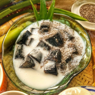Set nguyên liệu nấu chè sương sáo hạt chia đầy đủ
