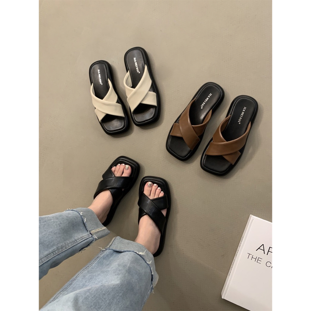 Dép sandals đế dày hoạ tiết quai chéo da mềm phong cách mùa hè mới 2023