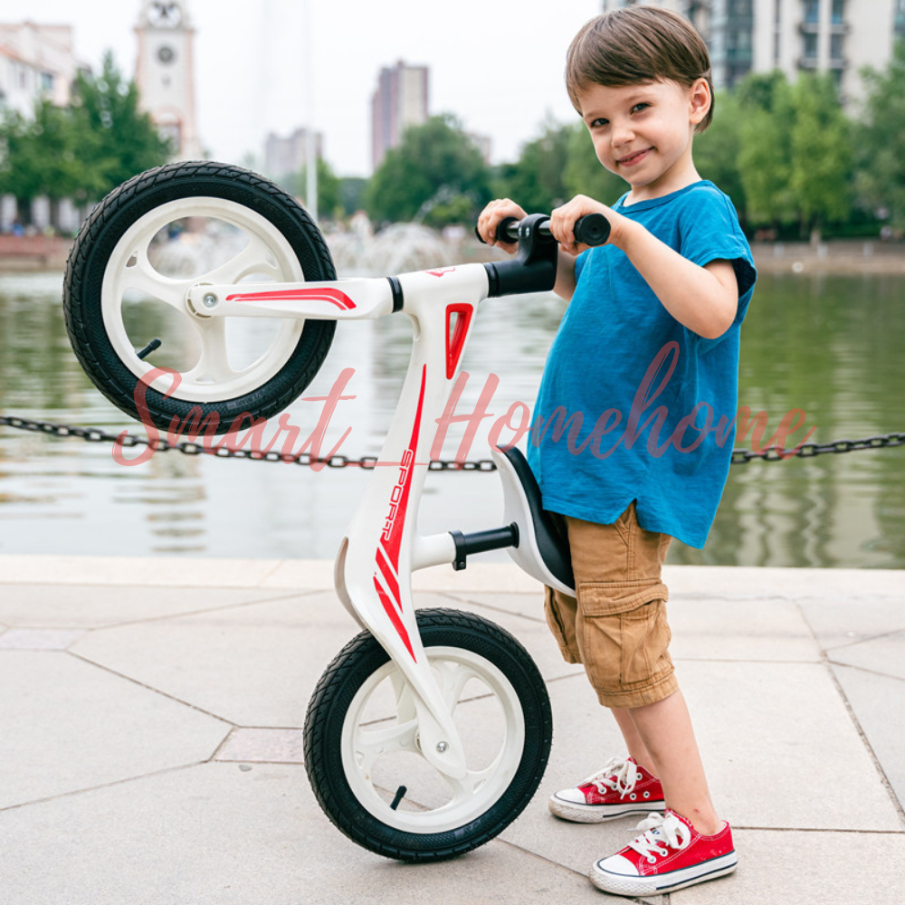 Xe cân bằng trẻ em 2-6 tuổi 12-14icnh , xe chòi chân giữ thăng bằng cho bé vận động thể thao Smart_Homehome VAN01