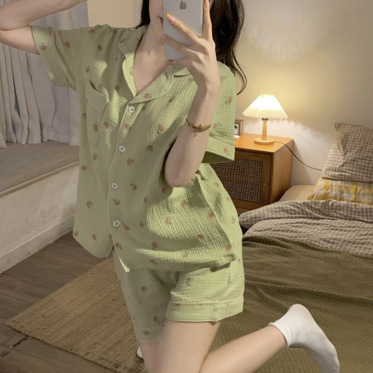 Bộ Lụa Pijama Mặc Nhà Mùa Hè Xanh Bơ Hoạ Tiết Quả Đào FORM RỘNG FS 60kg - JLP10