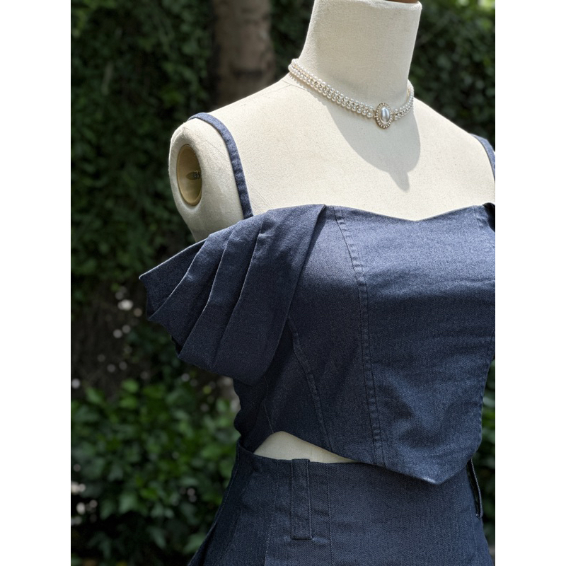 [ CLAY ] Lona Top - Áo Denim dáng corset tay xếp li có bigsize | BigBuy360 - bigbuy360.vn