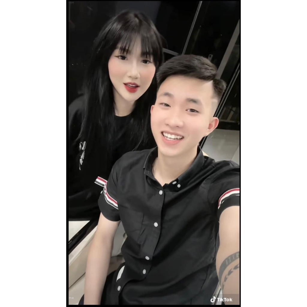 Áo Sơ Mi Thom Mix Viền Tay Hót Trend 2023_Áo Sơ Mi Chất Liệu Vải Thô Tàu Cao Cấp | BigBuy360 - bigbuy360.vn