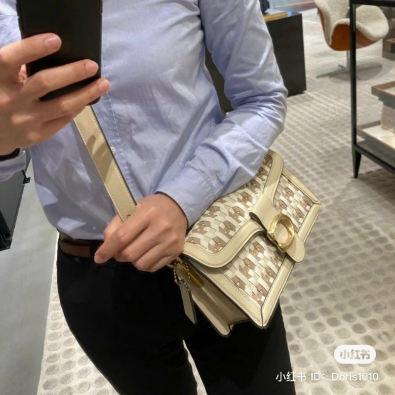 C0ACH TABBY SHOULDER BAG 26 WITH WEAVING🌟Mẫu túi coach tabby đơn giản, thanh lịch dễ phối