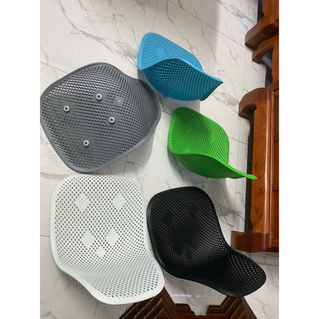 Mặt Ghế Nhựa Lưới Eames, Mặt Ghế Băng Chờ Thoáng Mát Dùng Cho Sân vận Động, Quán Cafe, Nhà Hàng