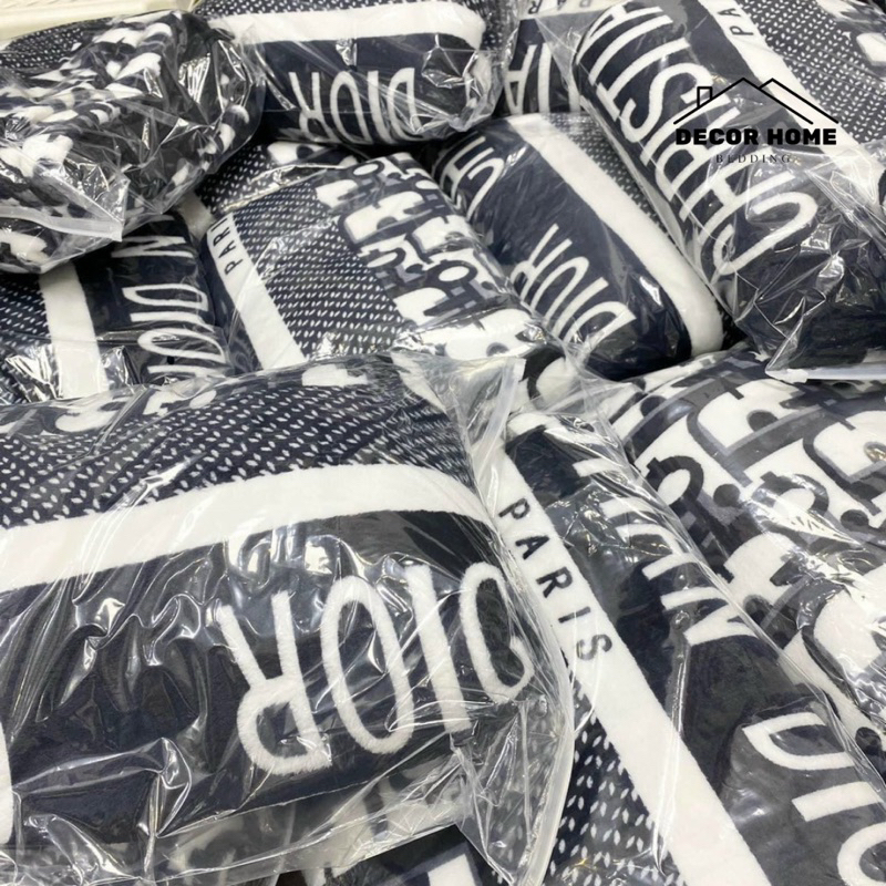 Chăn mền lông tuyết nhung thương hiệu cao cấp kèm hộp sang trọng, chăn mỏng mùa hè văn phòng siêu mềm mịn