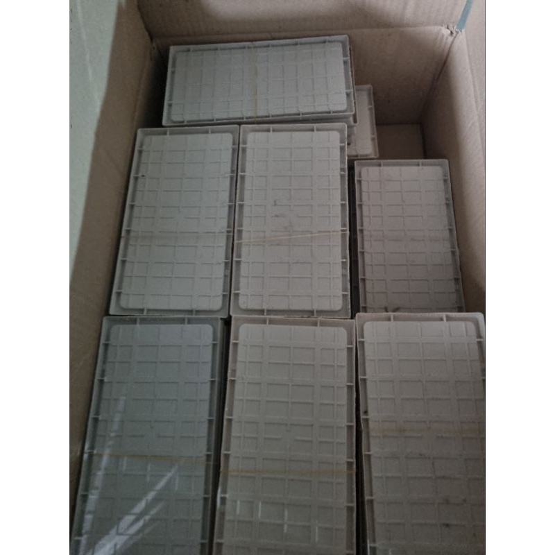 Bẫy dính chuột khay nhựa trắng,kích thước 12.5cm*22.5cm