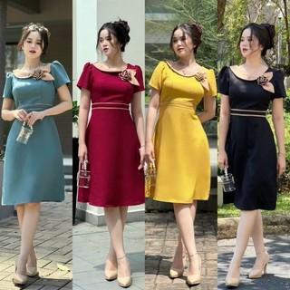 Đầm xoè công sở dạo phố kết hoa vai cao cấp-TKO TẶNG KÈM HOA TAI THỜI TRANG