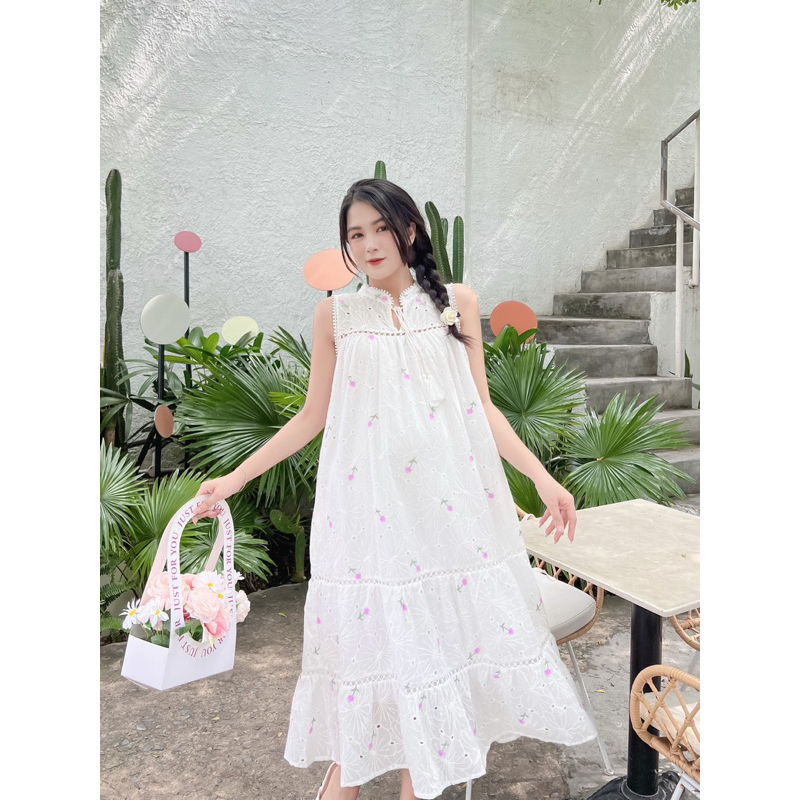 Đầm bầu, váy bầu thêu hoa sang trọng, thanh khiết