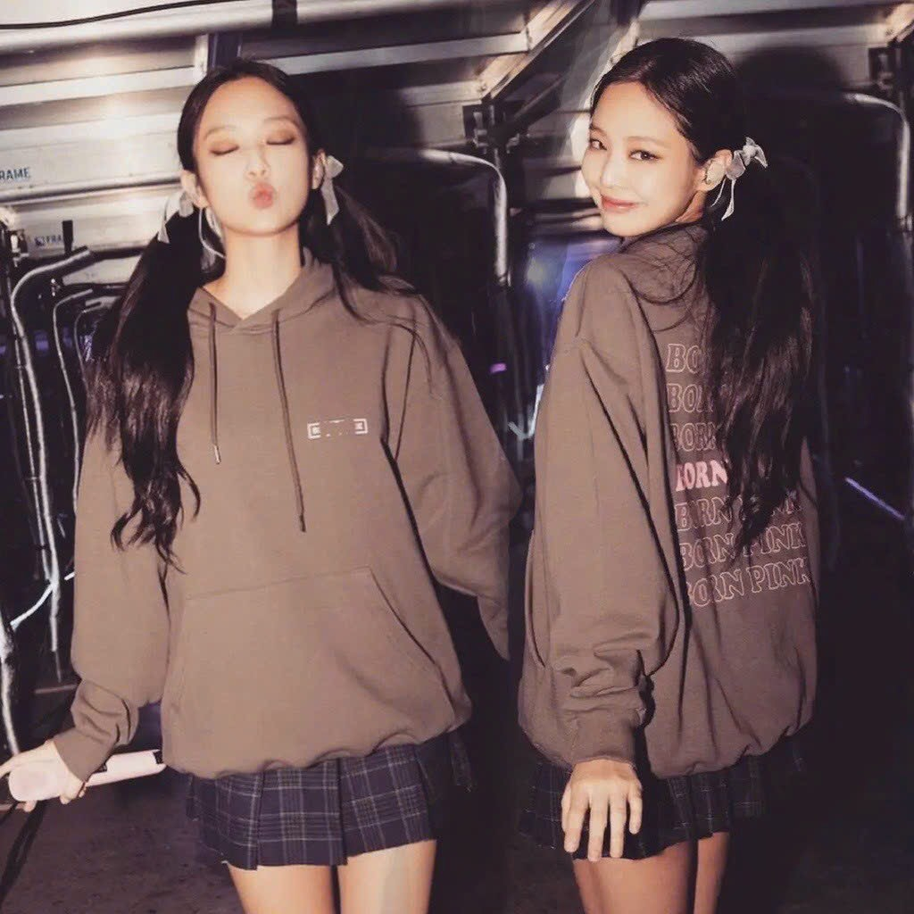 Áo khoác hoodie nữ Born Pink giống Black Pink dễ thương, áo hoodie nữ mặc concert HYPRETTY 02