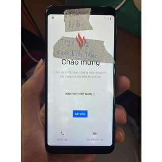 Màn hình Joy 1 Vsmart Phản quang nhẹ