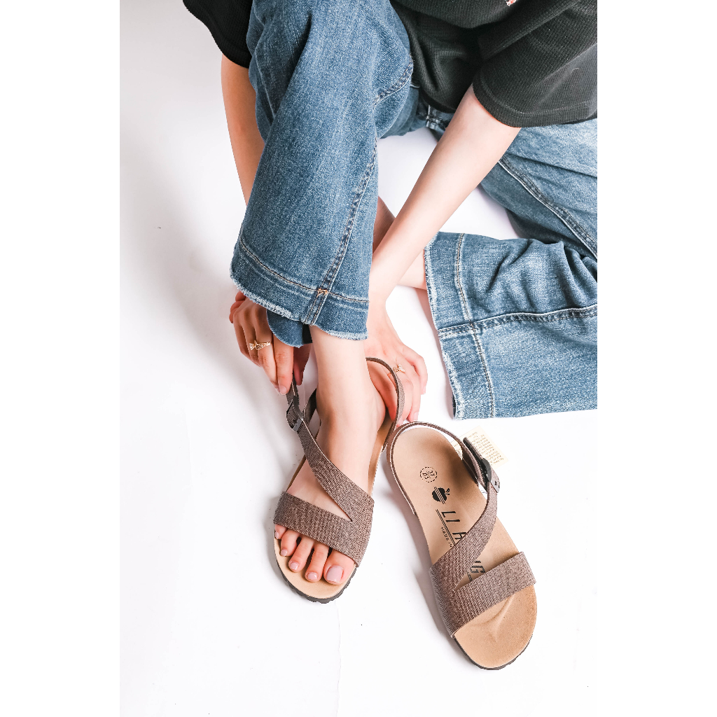 Sandal trệt Lihsing nữ