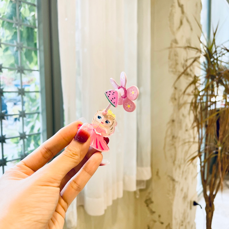 Kẹp tóc chong chóng hình cối xay gió Bạch Tuyết, ngựa Pony, Công Chúa dễ thương dành cho bé