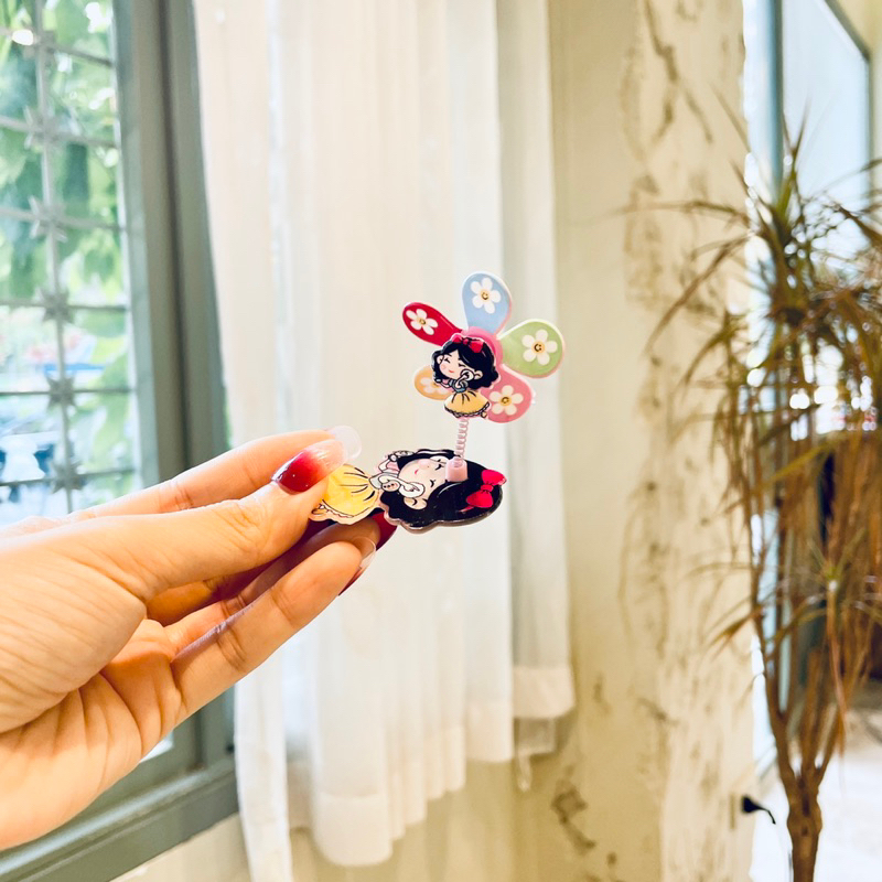 Kẹp tóc chong chóng hình cối xay gió Bạch Tuyết, ngựa Pony, Công Chúa dễ thương dành cho bé