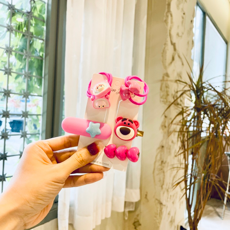 Set kẹp tóc Gấu Dâu Lotso, Gấu Dâu Miniso, hình Dâu Tây dễ thương cho bé gái