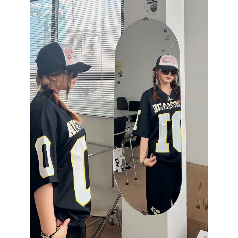 ÁO THUN TAY NGẮN BÓNG CHÀY CỔ CHỮ V PHONG CÁCH “AWGEMADE x GEISHA”