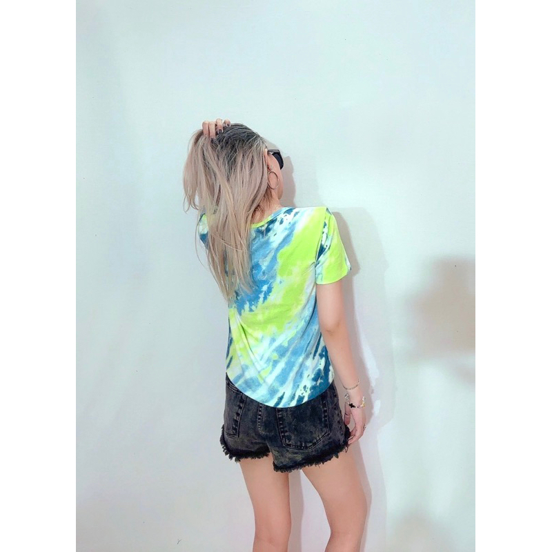 Áo baby tee cổ tròn thun len dệt kim wash loang màu in con cọp, 2 màu