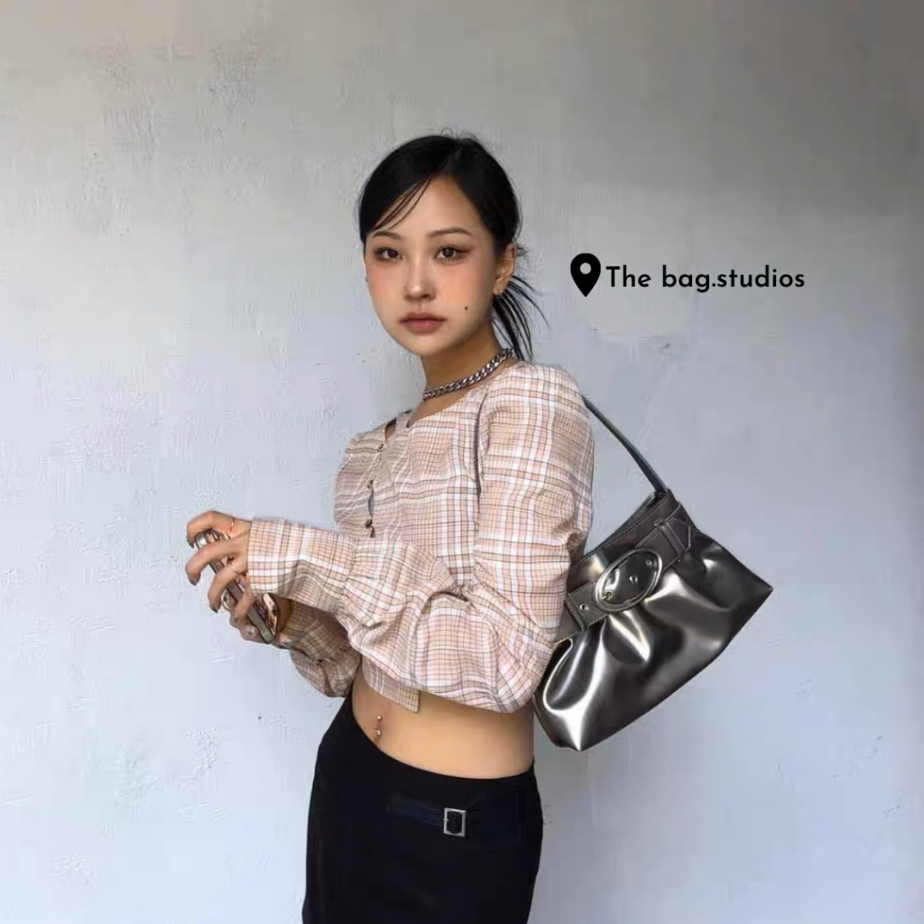 Túi xách kẹp nách da khoa bạc phong cách y2k thời thượng 2023