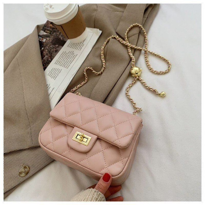 Túi Xách Nữ Đeo Chéo, Đeo Vai Da Trơn Họa Tiết Ô Trám, Phối Dây Xích Có Quả Cầu Lạ Mắt Sang Chảnh CIN017