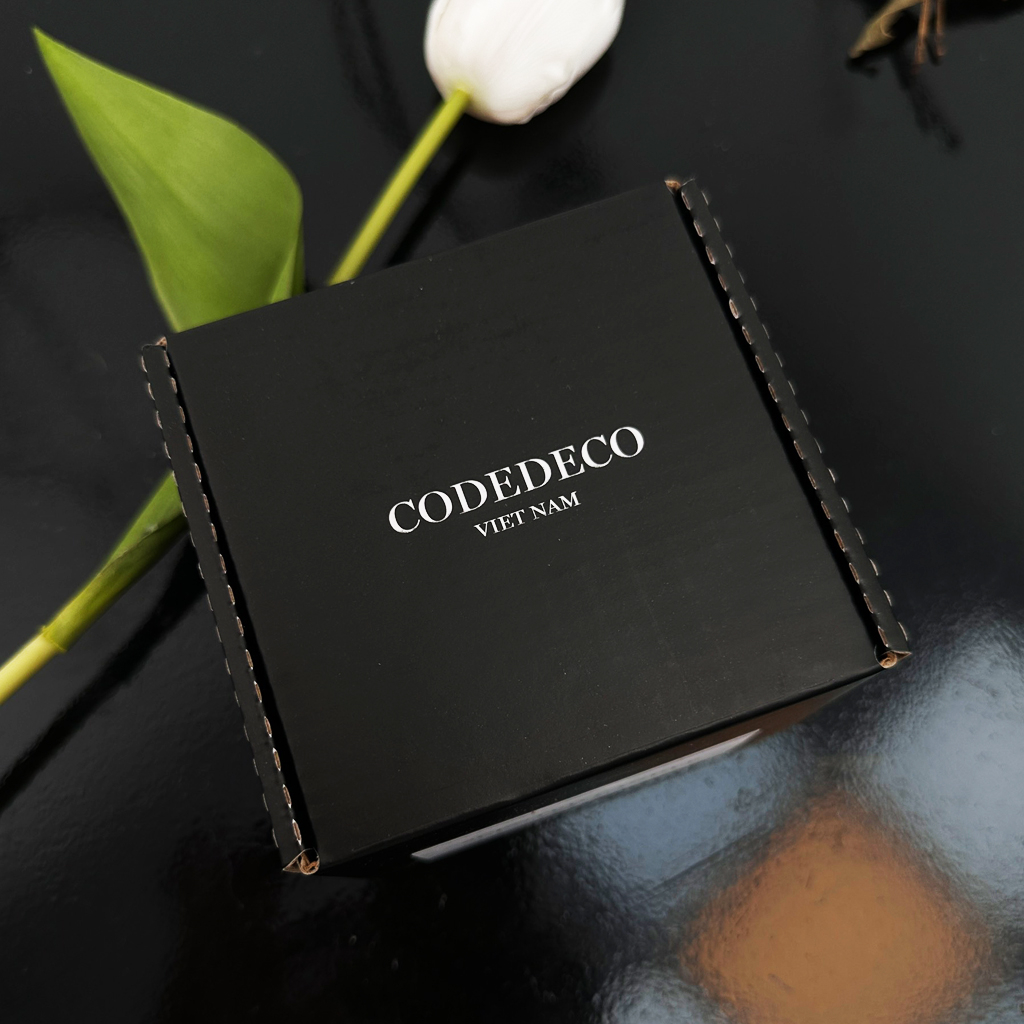 Nến thơm hương nước hoa CODEDECO Black Orchid 105g - 205g