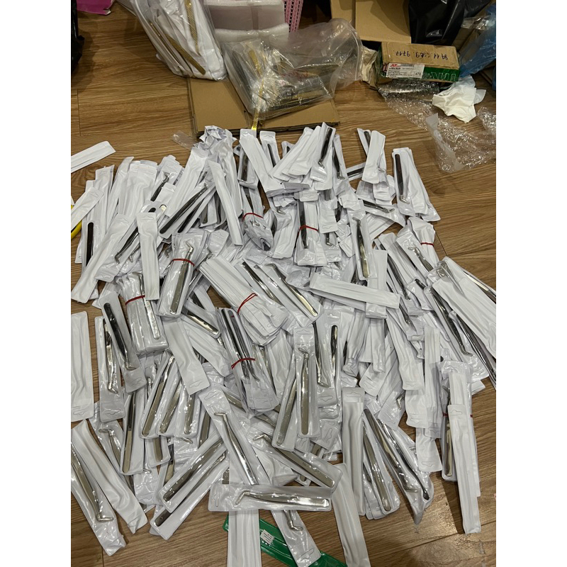 Nhíp volume bạc tráng gương