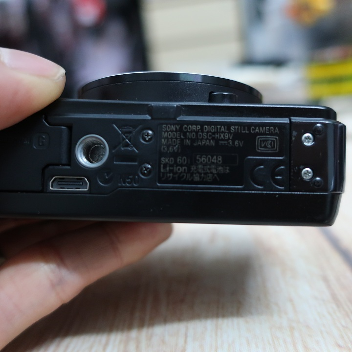 Máy ảnh Sony CyberShot HX9V có tiếng Việt