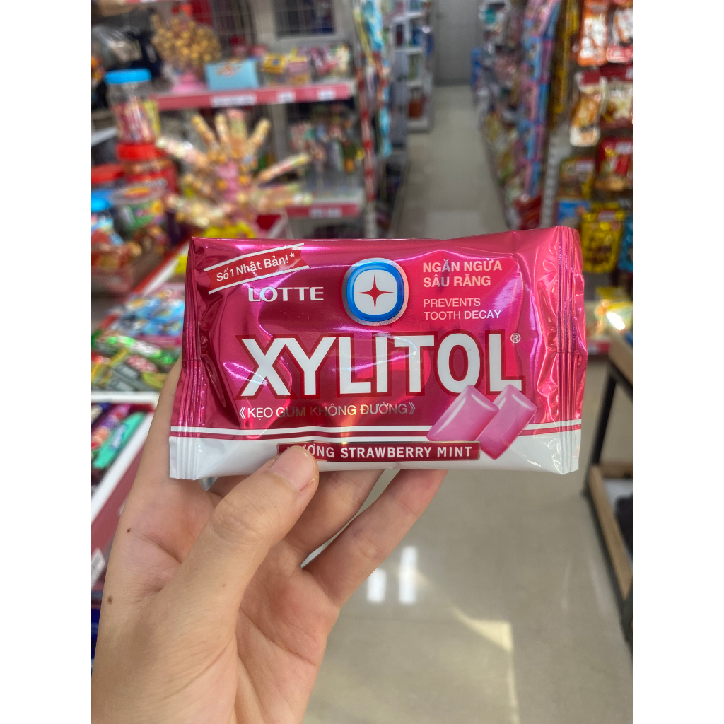 Kẹo cao su không đường hương dâu/hương bạc hà/hương việt quất  Lotte XYLITOL 11.6g 10 viên