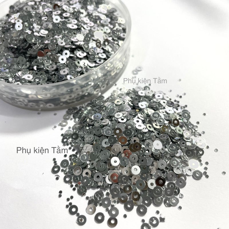 Kim sa 3mm phẳng màu bạc gói 10gr