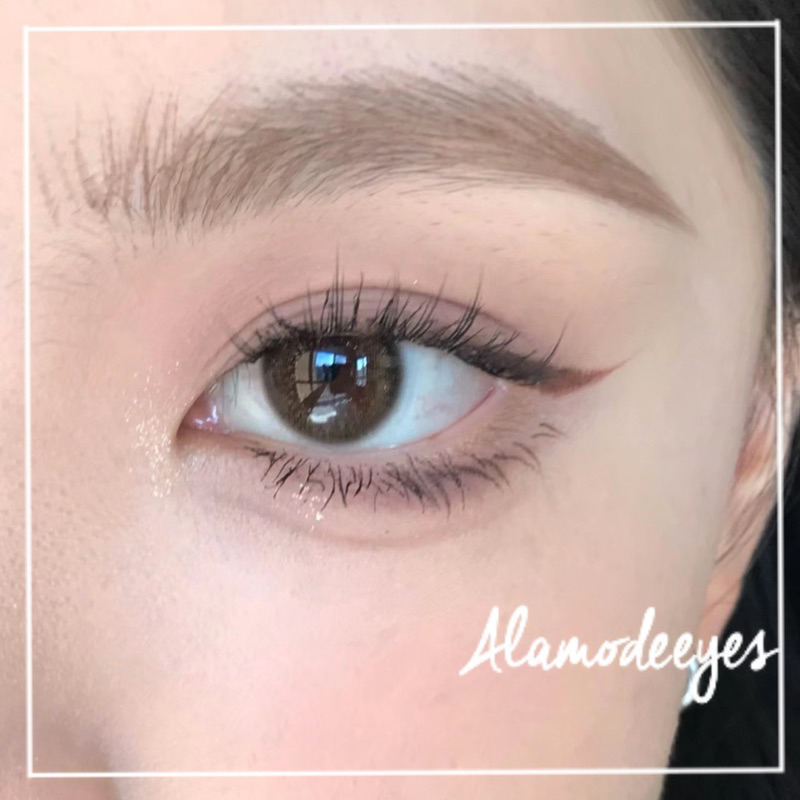 Lens Xám đen siêu tự nhiên