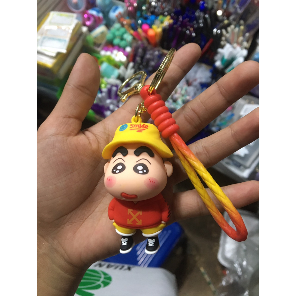 Móc khóa shin cậu bé bút chì cute ngộ nghĩnh