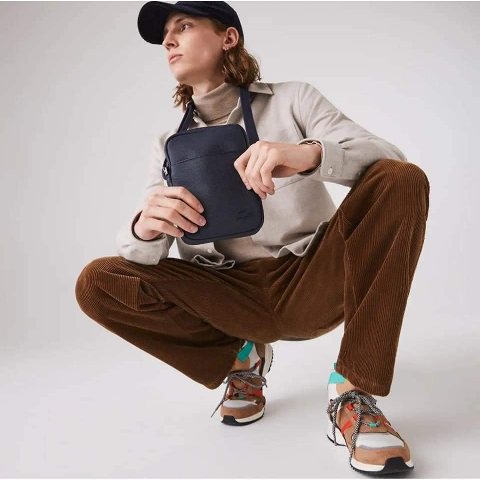 Túi Chéo Lacoste Men's Classic Petit Piqué Vertical Zip Bag