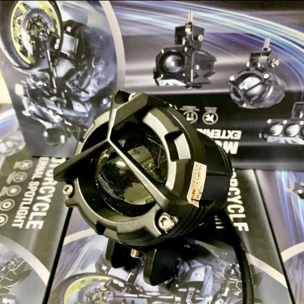 Đèn trợ sáng bmu S40 và p70  cos vàng pha trắng có laze