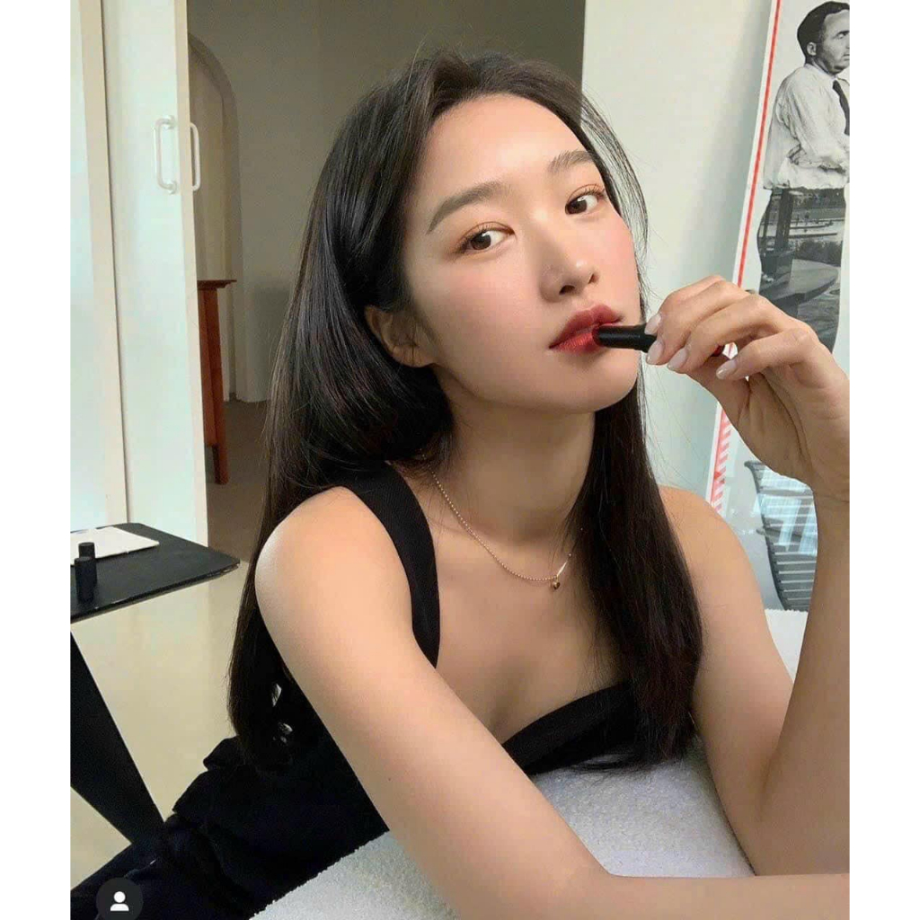 Son Khử Thâm Isoi Bulgarian Rose Lip Treatment Balm