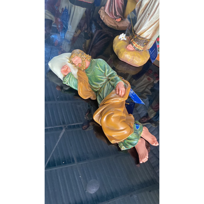 Tượng thánh Giuse nằm ngủ