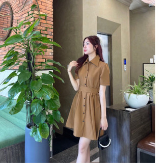 ĐẦM CỔ SƠ MI CHÉO EO ĐÍNH NÚT