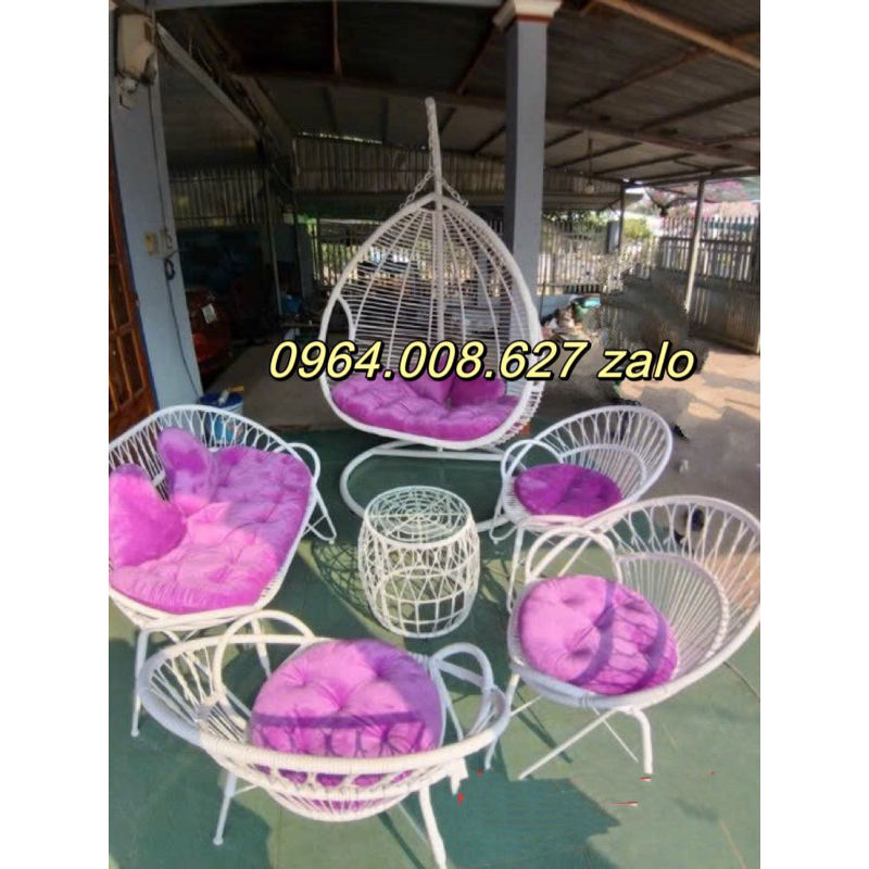 Ghế xích đu sân vườn