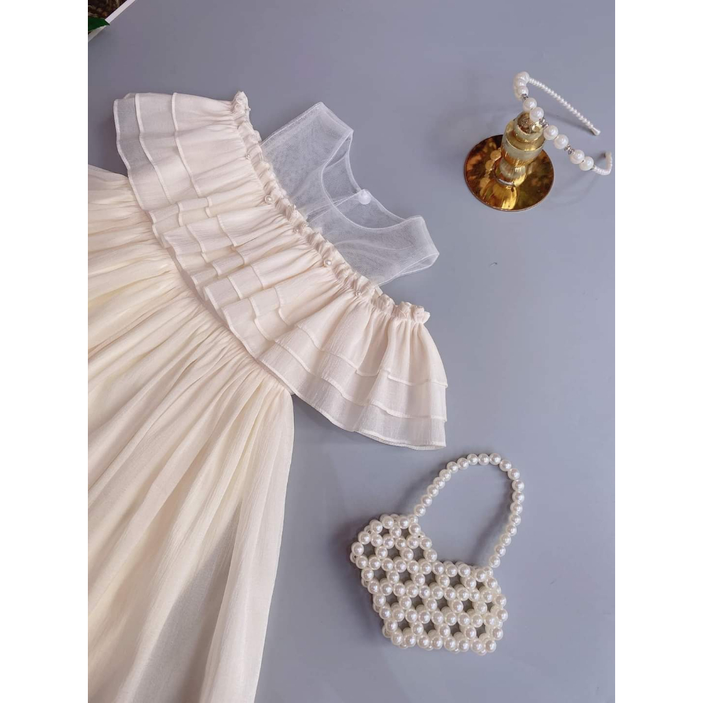 Váy công chúa bé gái trễ vai cho bé dự tiệc.