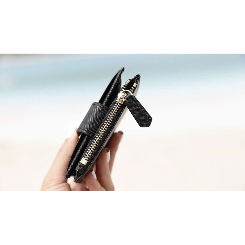 Ví Prada SP hịn xò😘😘😘