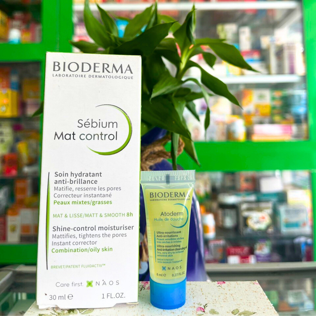 Kem dưỡng kiềm dầu, se nang lông Bio Sebium Pore Refiner 30ml