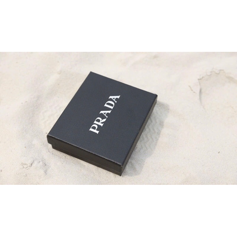 Ví Prada SP hịn xò😘😘😘