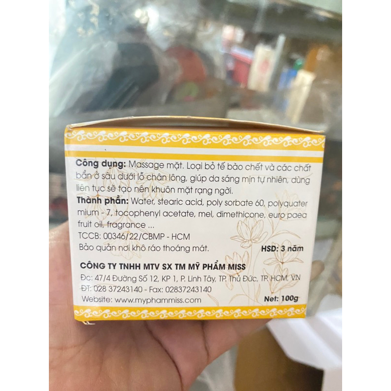 Kem MASSAGE mặt và toàn thân vitamin 230g hàng cty