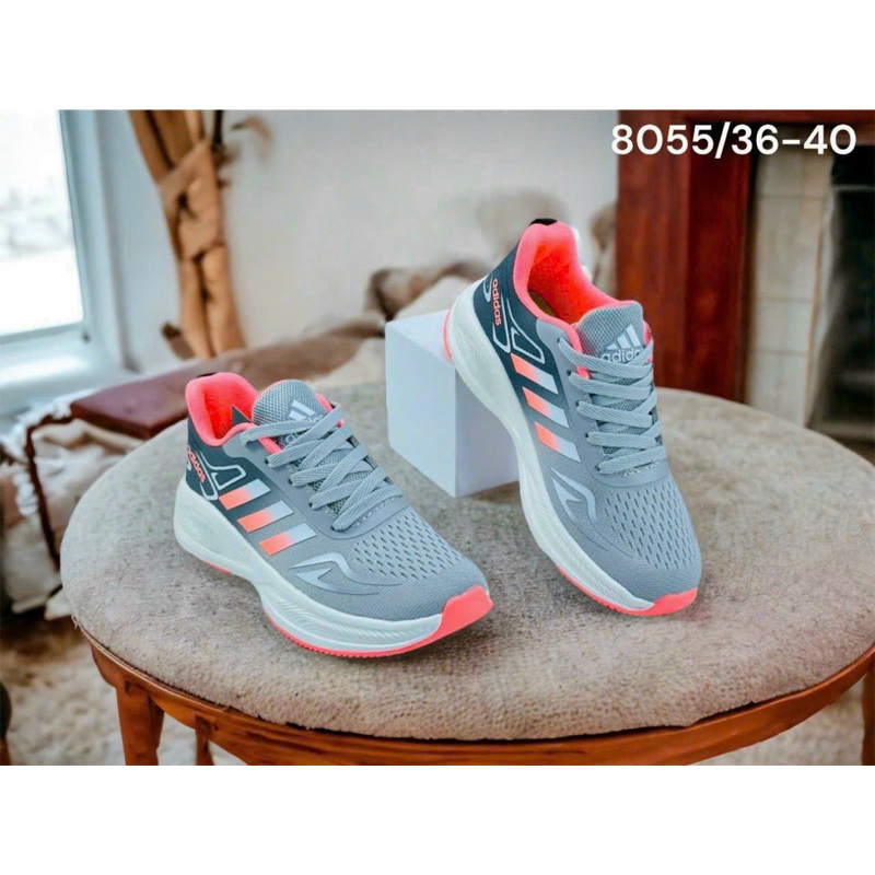 Giày Thể Thao Nữ